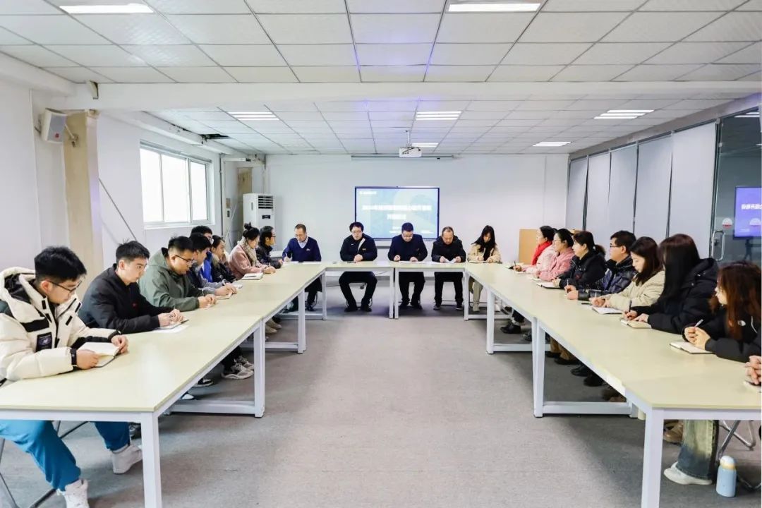 凝聚新力量，赋能新征程——西安交通职业学校寒假教师培训纪实