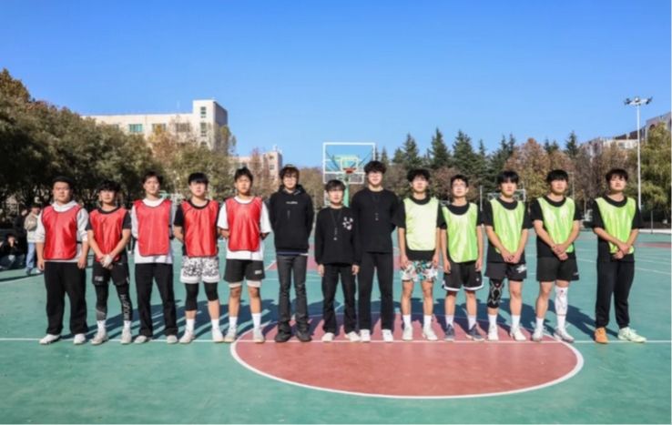 篮球赛丨热血青春，以球会友！