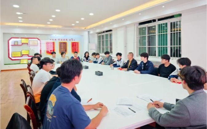 锤炼骨干力量 赋能班级管理——我校开展班干部专题培训活动
